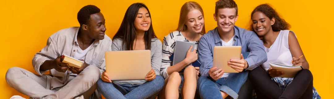 Crédito para postgrado, jovenes estudiantes